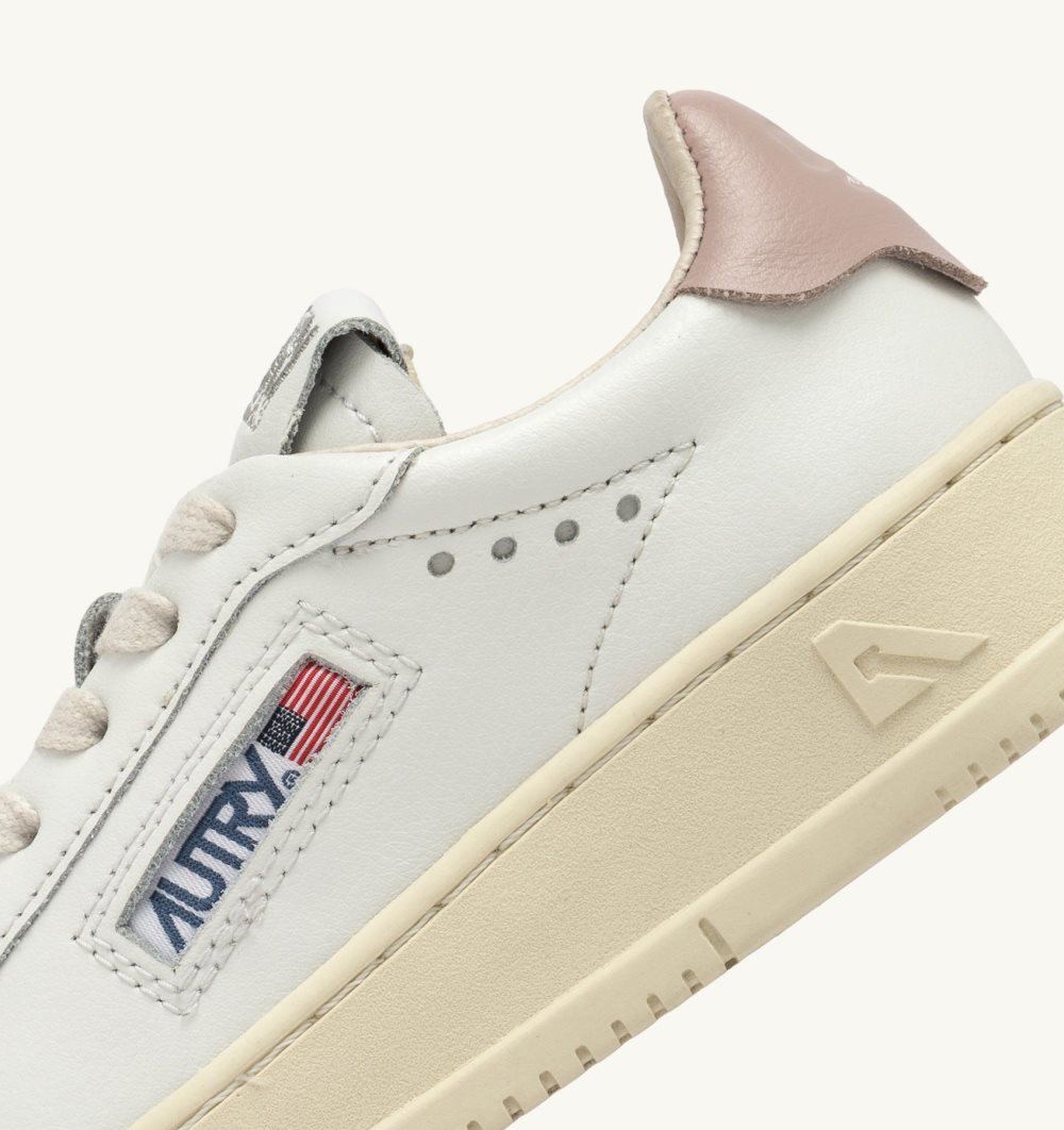 Autry Dallas Low Sneakers Powder Leather Sneakers Kinder Weiß | 6307IFTYA