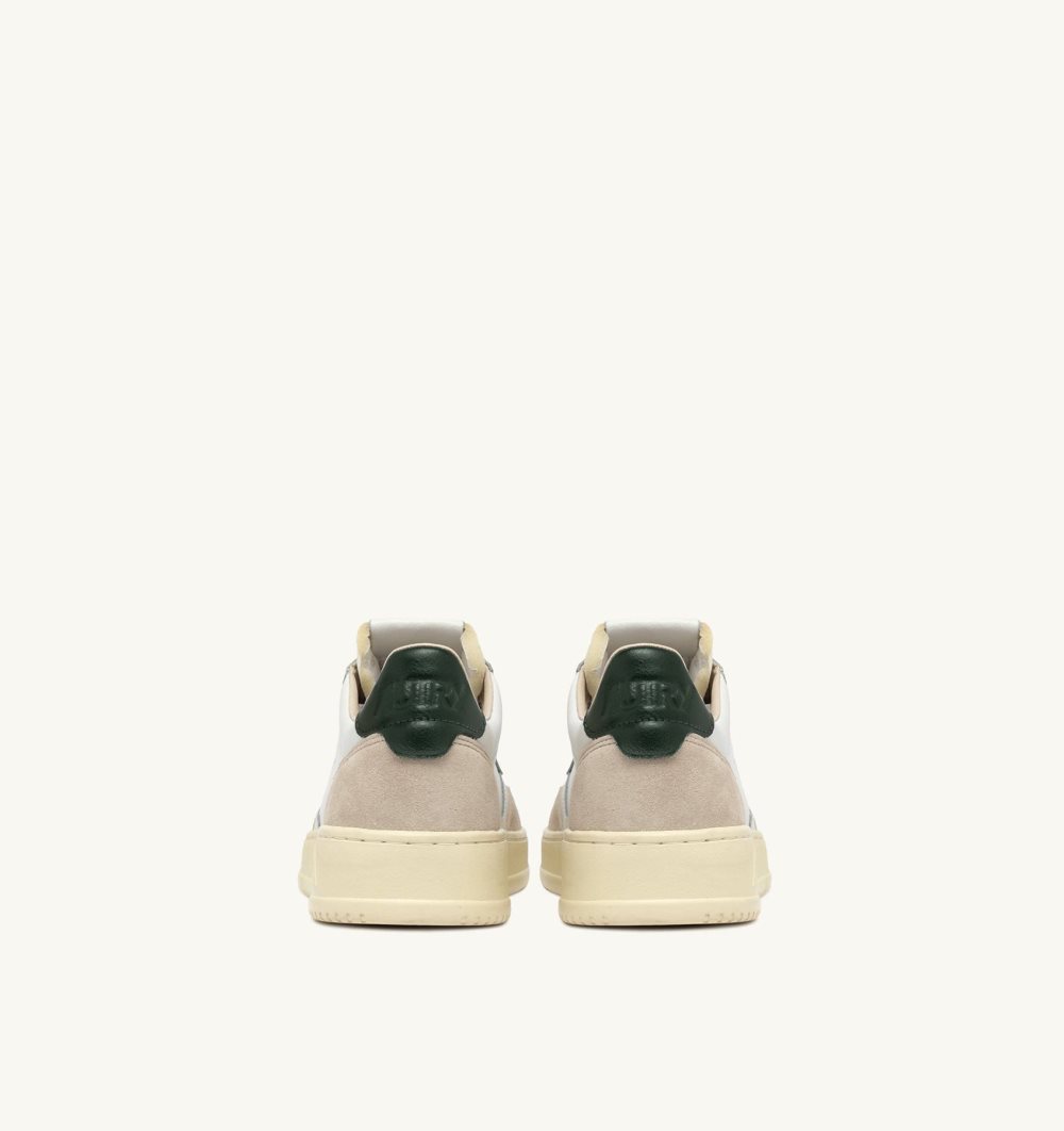 Autry Medalist Low Sneakers Mountain Leather Suede Sneakers Damen Grün Weiß | 0465DRPGN