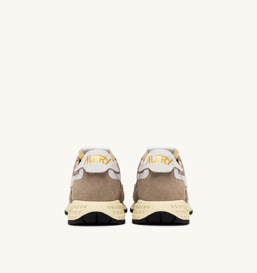 Autry Reelwind Low Sneakers Pepper Cracked Leather Nylon Sneakers Herren Beige | 7205SYBHR